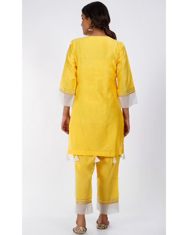 Yellow paneled tassle kurta with pants - set of two 1