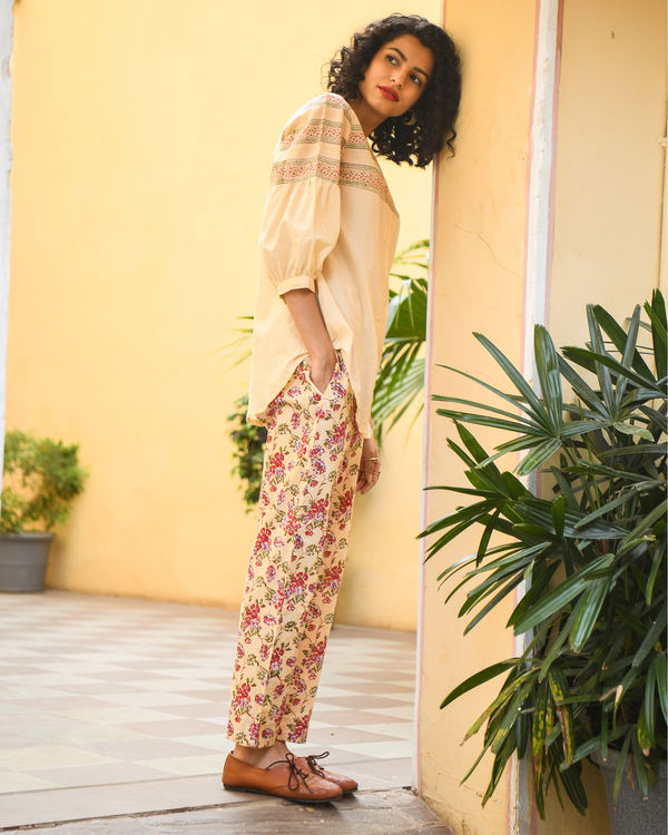 Yellow carnation print top 2