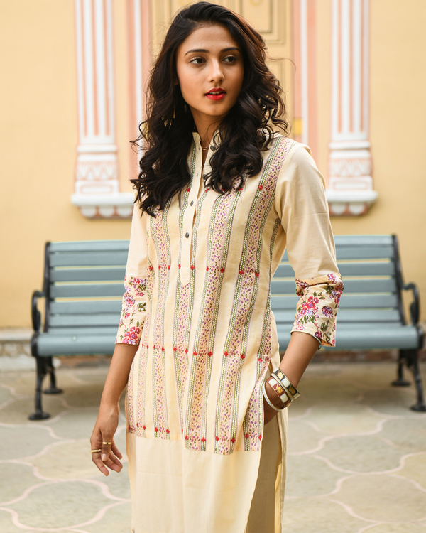 Sanganeri printed floral kurta with pants and duppatta - set of three 3