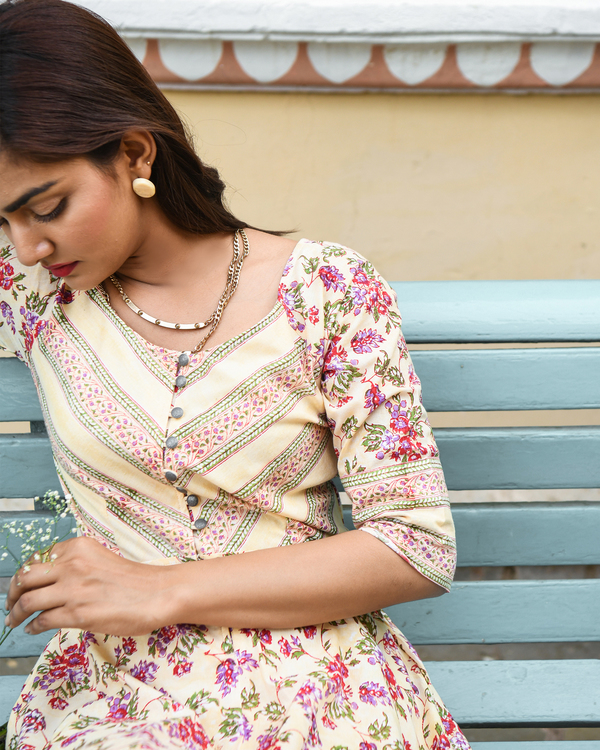 Cream floral printed fit and flare dress 3