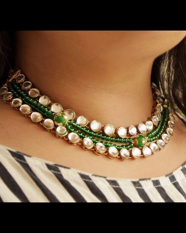 Green beaded kundan layered neckpiece with earrings - set of two 1