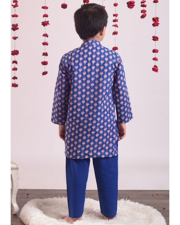 Royal blue lotus printed kurta with pants - set of two 1