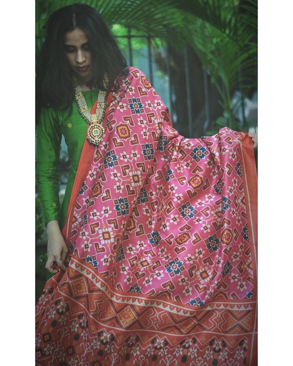 Green root dress with pink patola printed dupatta - set of two 1