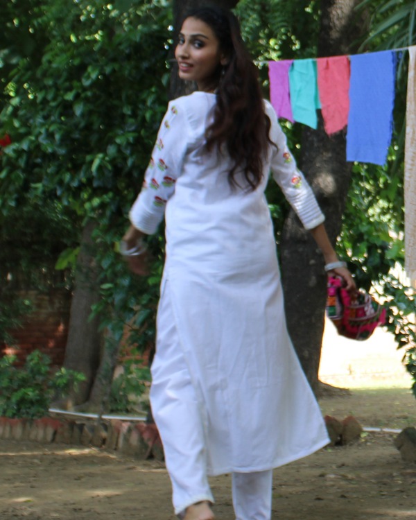 White linen kurta-pants set - set of two 1