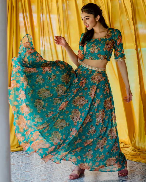 Sea Green Floral Georgette Crop Top And Skirt With Dupatta - Set Of Three 4