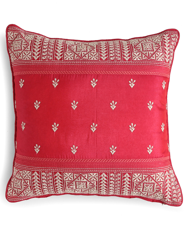 Kantha embroidered fuchsia cushion cover 1