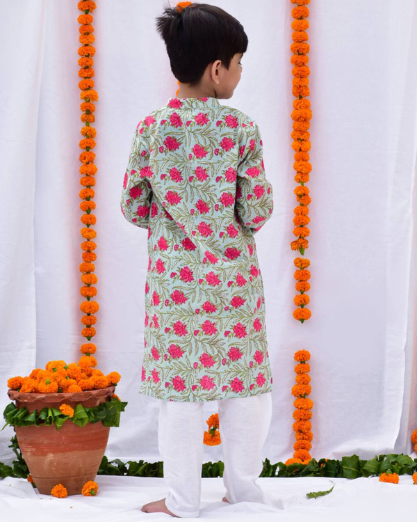 Floral printed kurta set - set of two 1