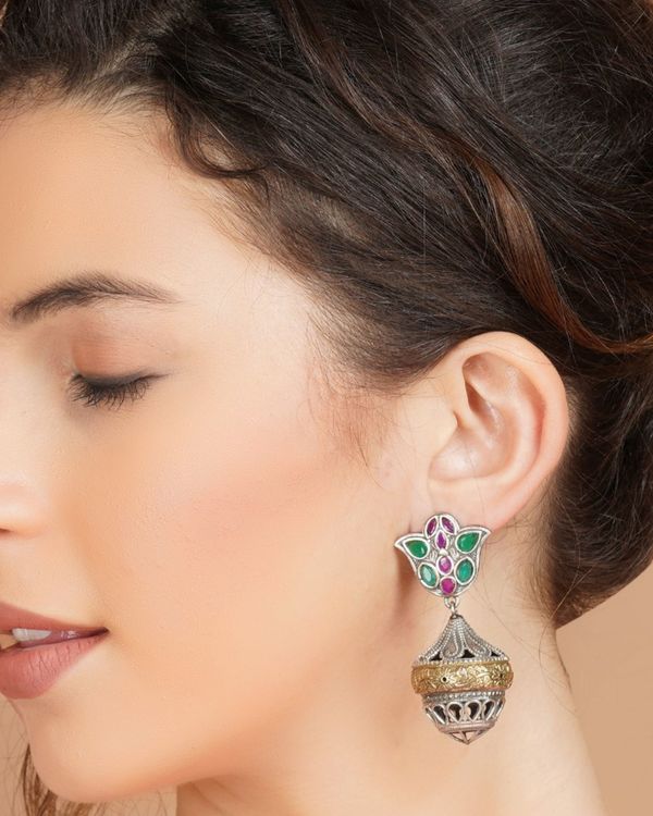Dual tone dome shaped earrings 1