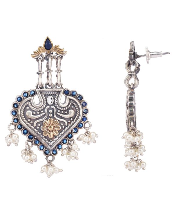 Blue stone leaf engraved earrings 2