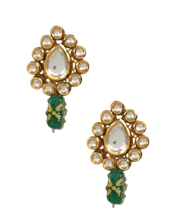 Green beaded kundan earrings 1