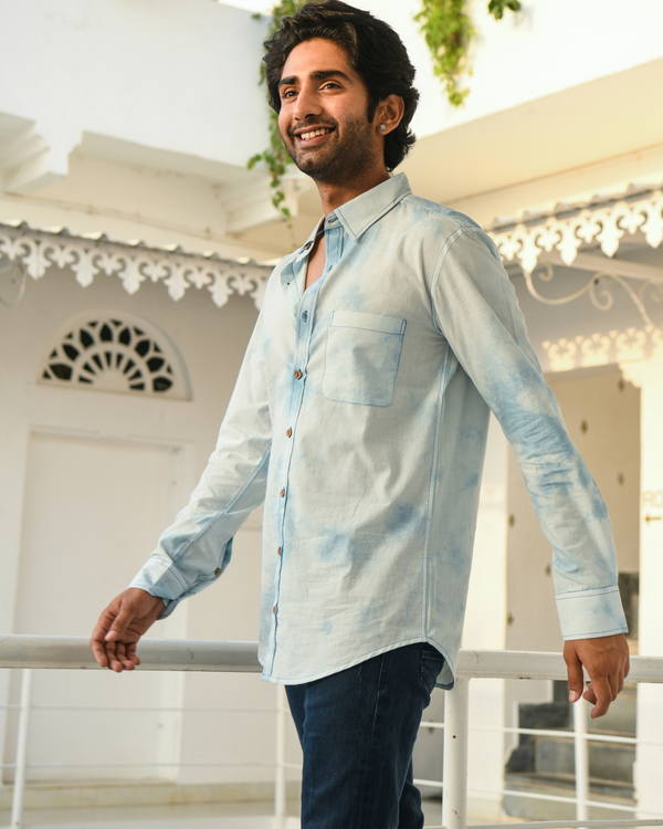 Blue tie-and-dye shirt 3