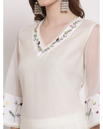Off white hand embroidered bell sleeve top by D'ART STUDIO