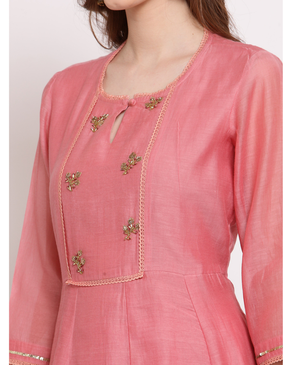 Peach hand embroidered chanderi kurta 3