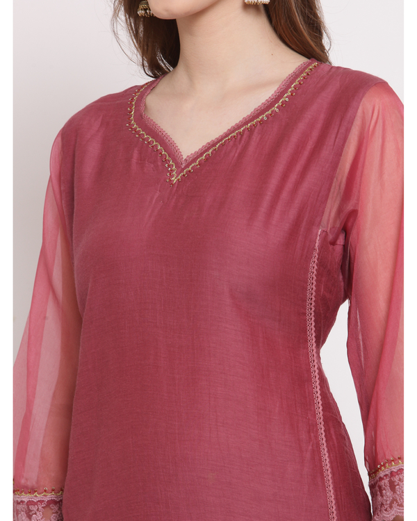 Onion pink hand embroidered chanderi kurta 3