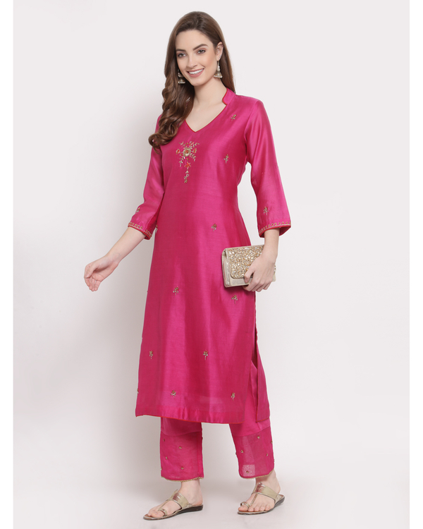 Fuchsia pink hand embroidered chanderi kurta 2