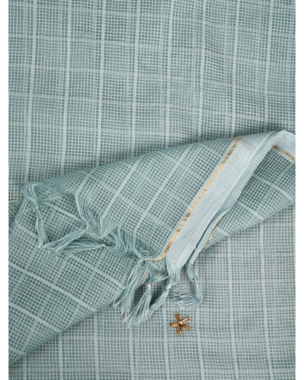 Jade hand embroidered organza dupatta 1