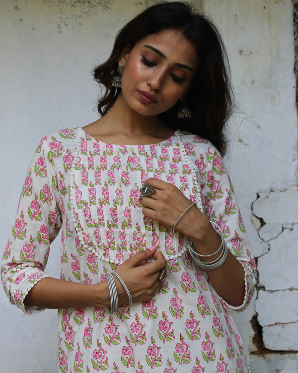 Off-white hand block printed kurta and pants set - set of two 3