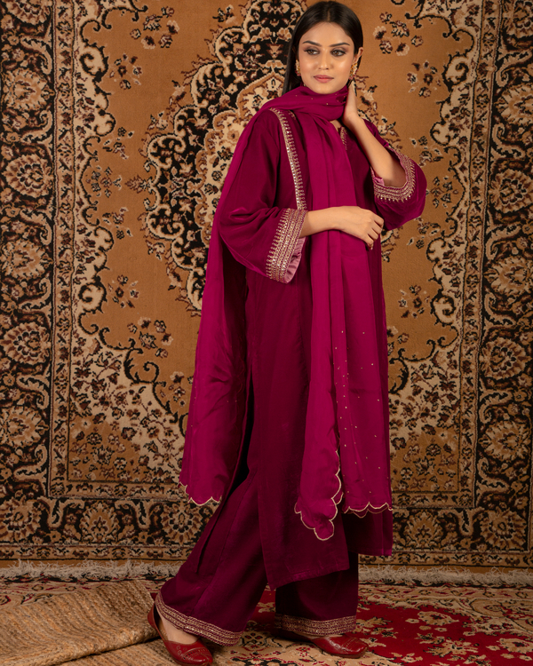 Magenta organza dupatta 1