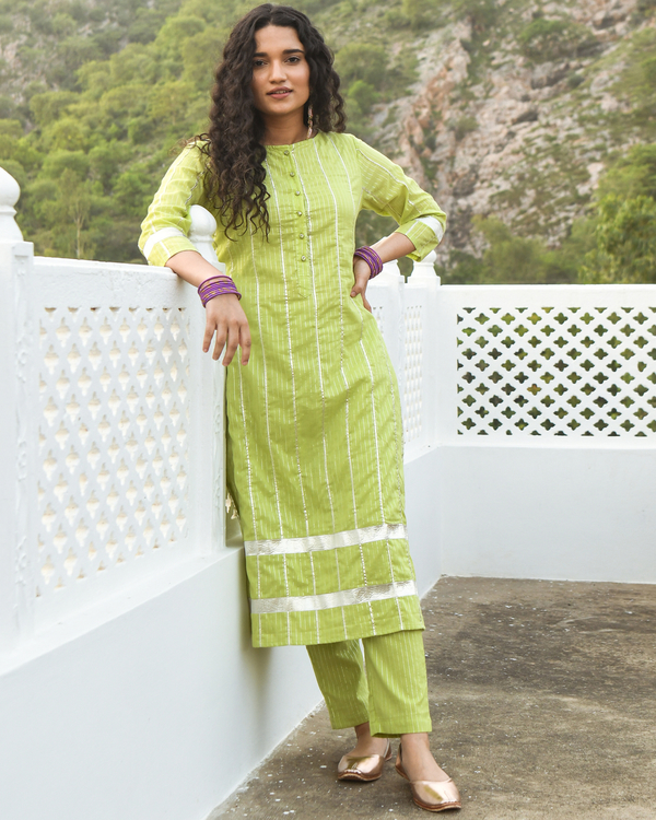 Grassy green kurta-pant set - set of three 2