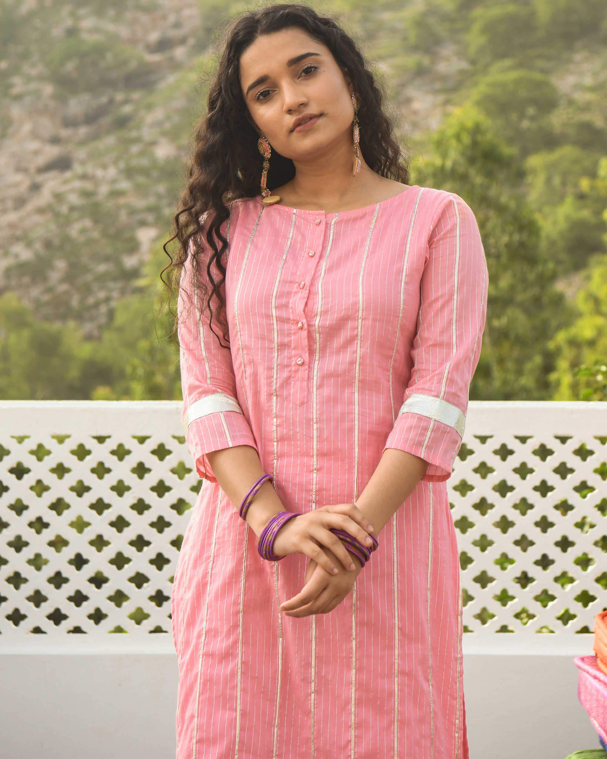 Buy Hand Embroidered Lucknowi Chikan Light Pink Georgette Kurti
