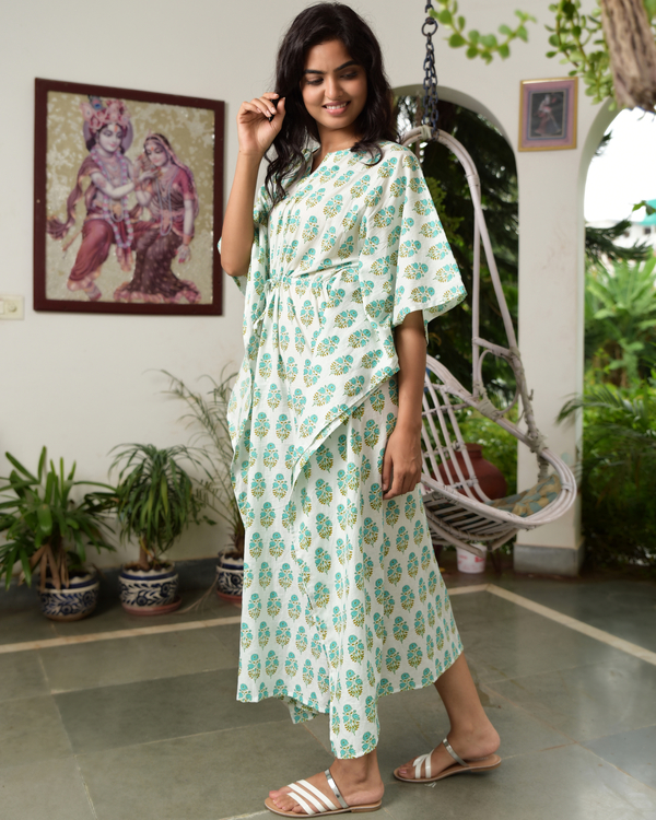 White and turquoise block printed kaftan 4