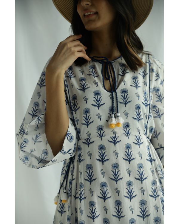 Printed white easy dress with slip - set of two 1