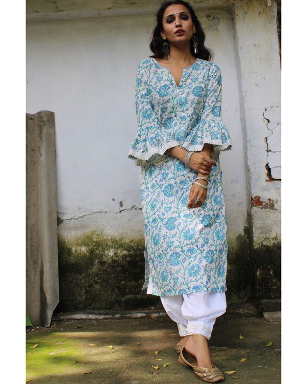 Blue hand block printed bell sleeved kurta 2