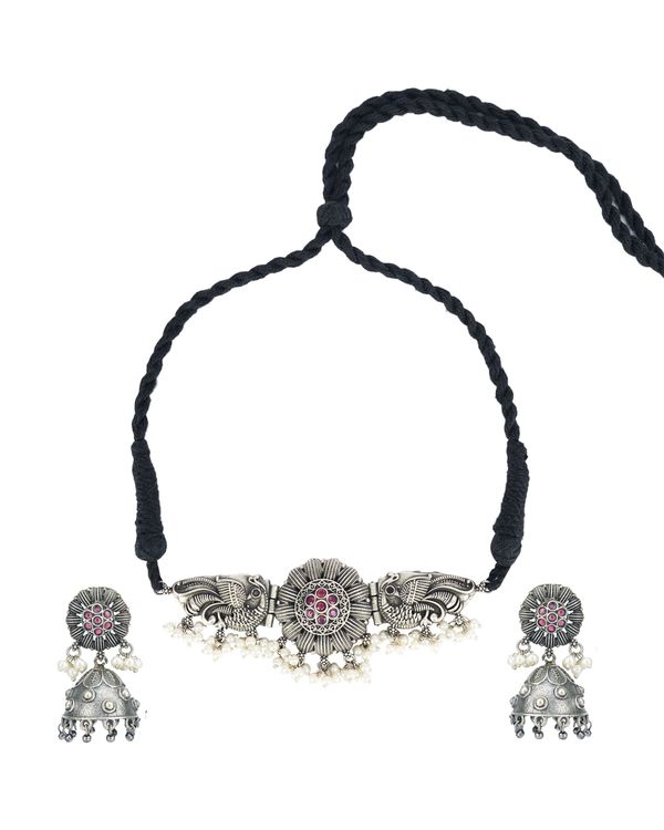 Dual peacock engraved neckpiece with earrings - set of two 1