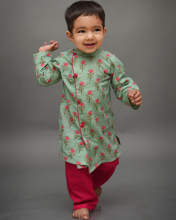 Green and red block printed kurta-pyjama set - set of two 1