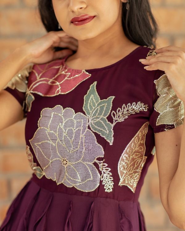 Purple floral embroidery ruffle dress 3