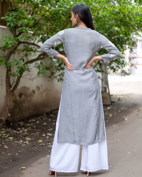 Grey kurta with white thread embroidered motifs and palazzo - set of two 1