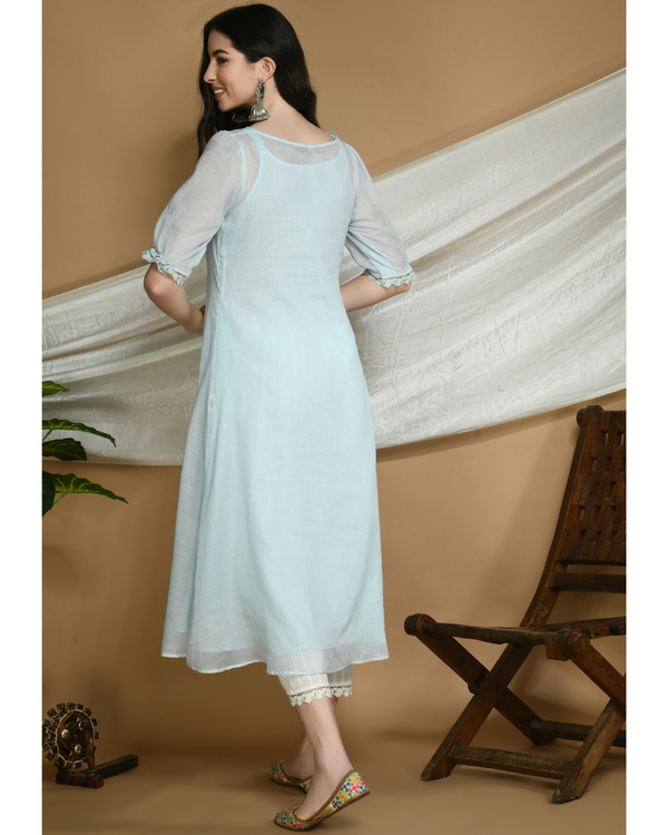 Powder blue kurta with pants and organza stole set of four by Vintage