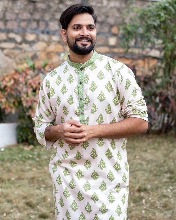 Beige and green buta printed kurta with white pyjama - set of two 1