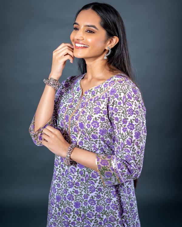 Dull purple block printed kurta set with stole  set of three 2