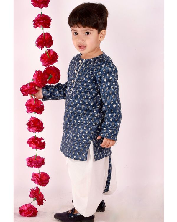 Indigo and white floral kantha embroidered kurta with dhoti - set of two 2