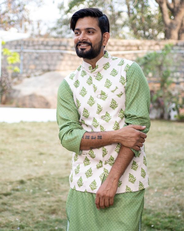 Beige and green boota printed jacket with green dots print kurta - set of two 1