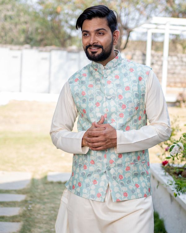 Dull blue and white floral printed jacket with off-white kurta and pyjama - set of three 2