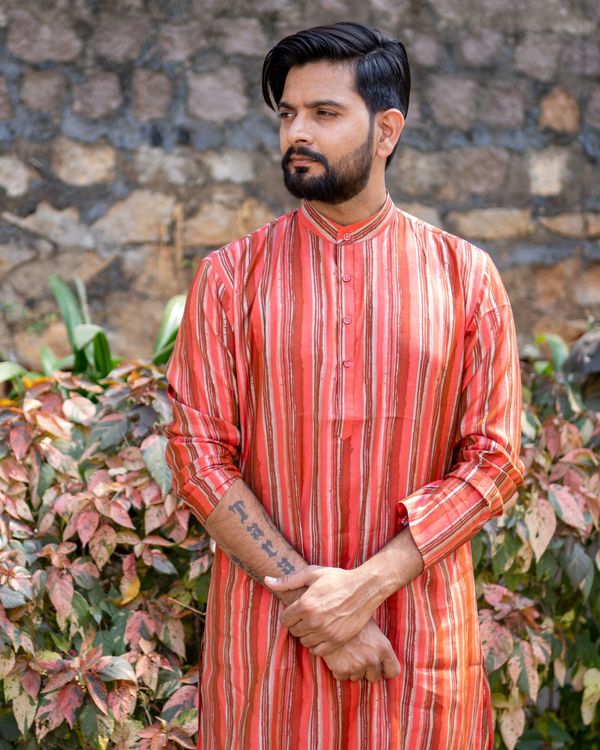 Red and maroon stripes kurta with off white pyjama - set of two 1