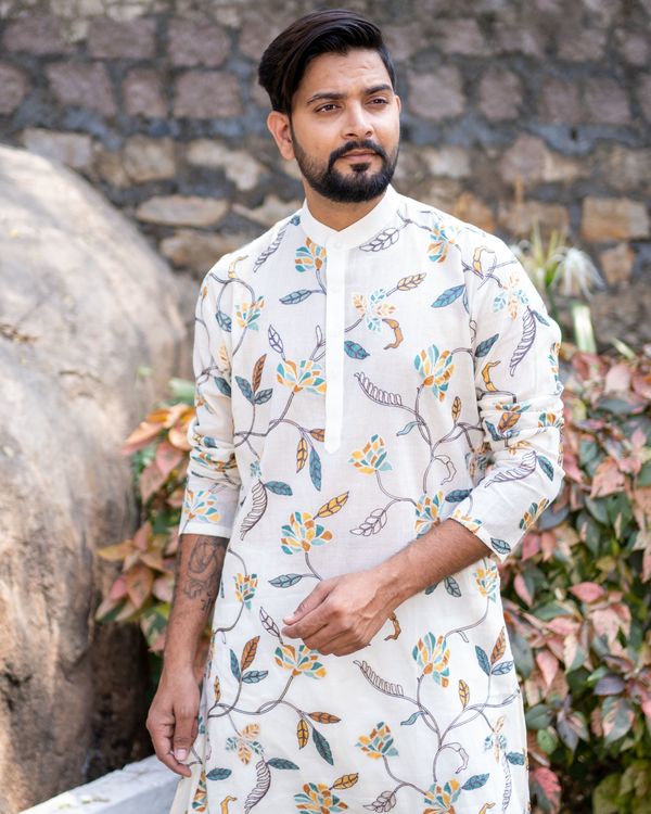 White and blue floral embroidered kurta with off white pyjama - set of two 3