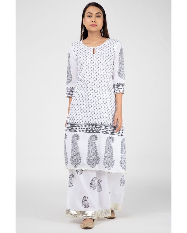 White and black hand-block boota printed suit set - set of three 4