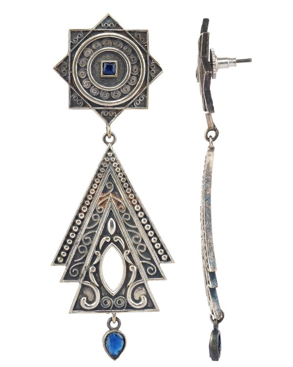 Blue stone embellished star designed brass earrings 2