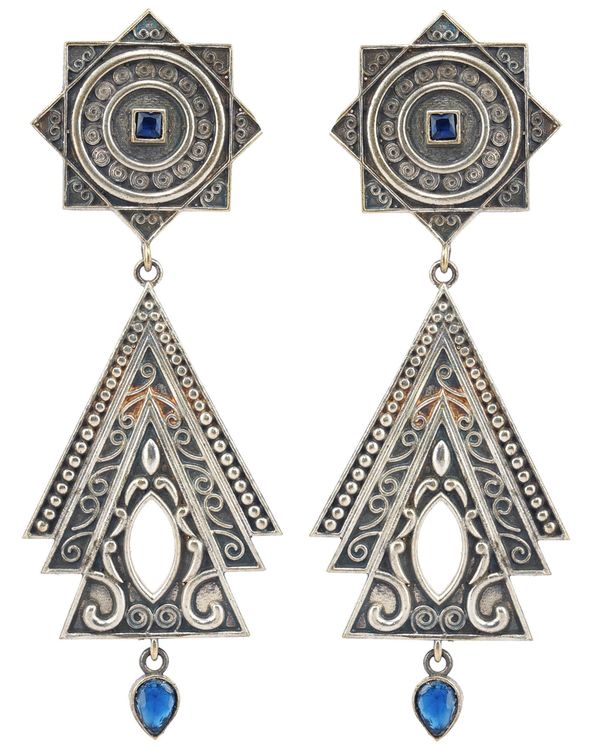 Blue stone embellished star designed brass earrings 3