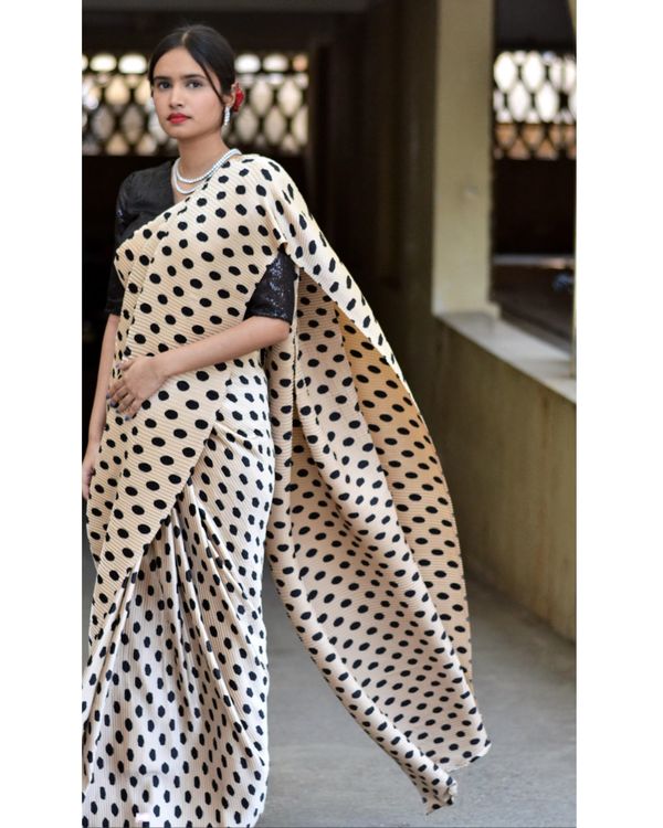 Beige and black polka dot pleated georgette saree  1