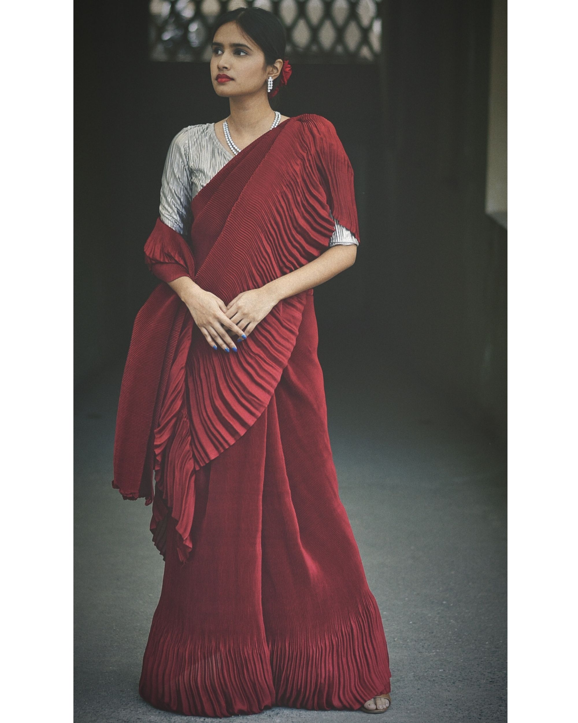 Scintillating Sewed Pleated Saree - Vermillion Red – Tasuvure