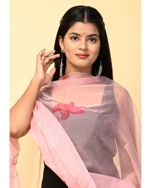 Pink hand painted lotus dupatta  2