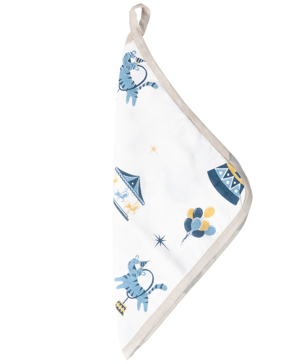Blue and white  cotton reusable square wipes - set of two 4