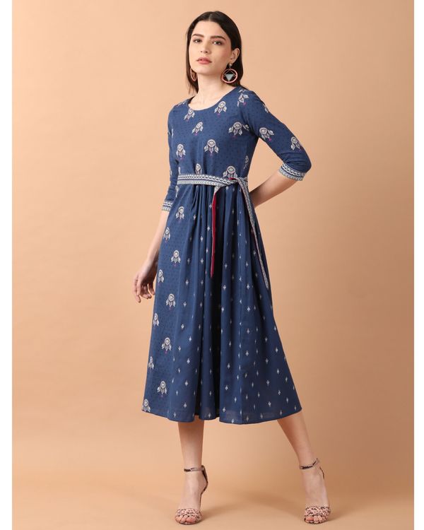 Indigo and white printed tie-up midi dress 3
