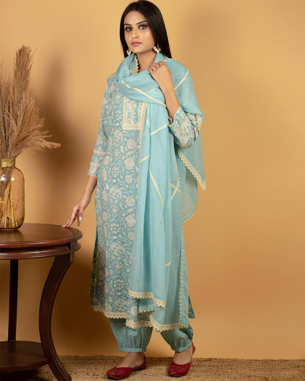 Blue kota dupatta with lace 1