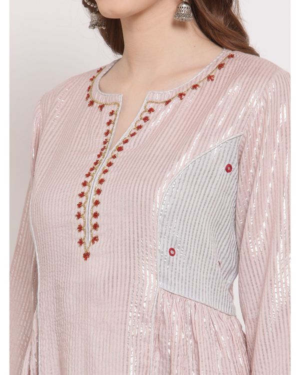 Pink and blue striped embroidered gathered kurta 3