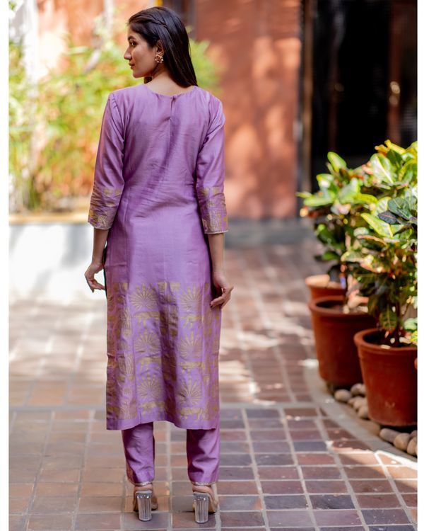 Lilac tropical printed kurta with pant and dupatta - set of three 1